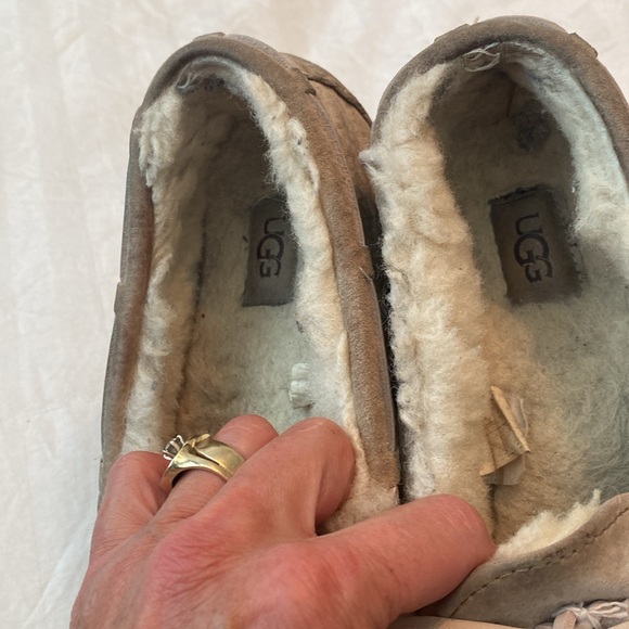 UGG Dakota indoor fashion slippers size 9 women’s - Picture 4 of 6